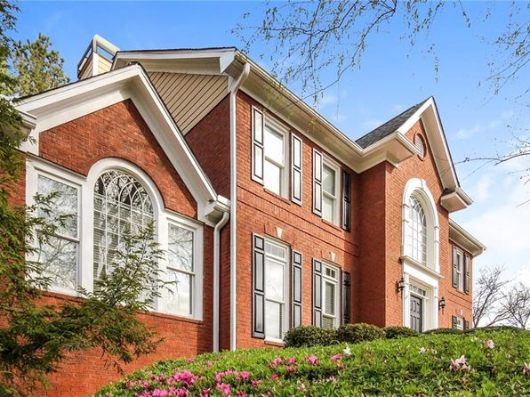 772 Vinings Estates Dr SE, Mableton, GA 30126