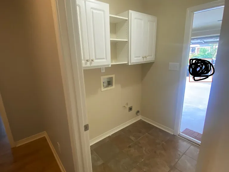 8251 Magnolia Village Dr N — Photo 14