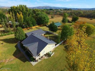 1135 Fuller Rd, Cornville, AZ 86325