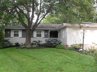 17 N Carriage Dr, Saint Joseph, MO 64506