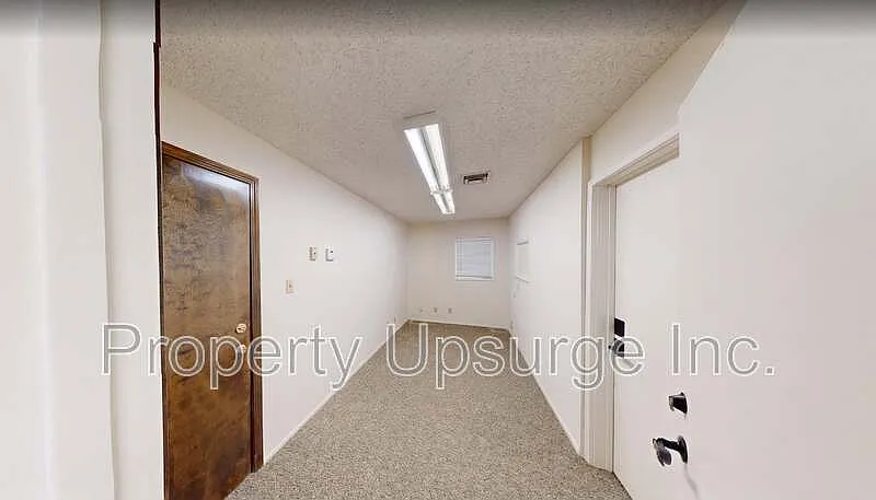 Studio, 1.0 bath, 213 sqft, $250 — Photo 3