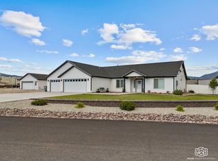 735 E Creekside Ln, New Harmony, UT 84757