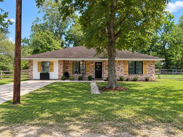 203 Peach, Daisetta, TX 77533