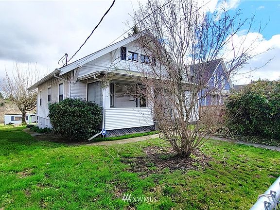 5th image of 3711 E B St