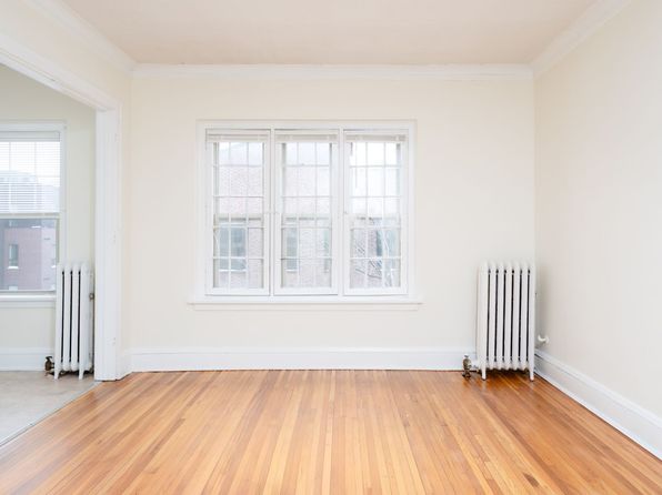 1000 W Franklin Ave APT 307