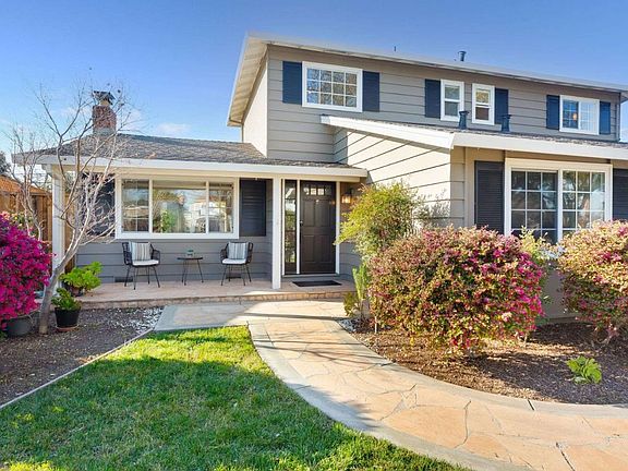 3rd image of 1063 Ginger Ln