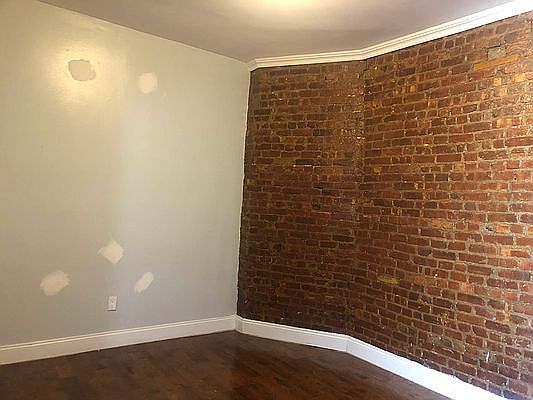 1st image of 571 W 156th St #54