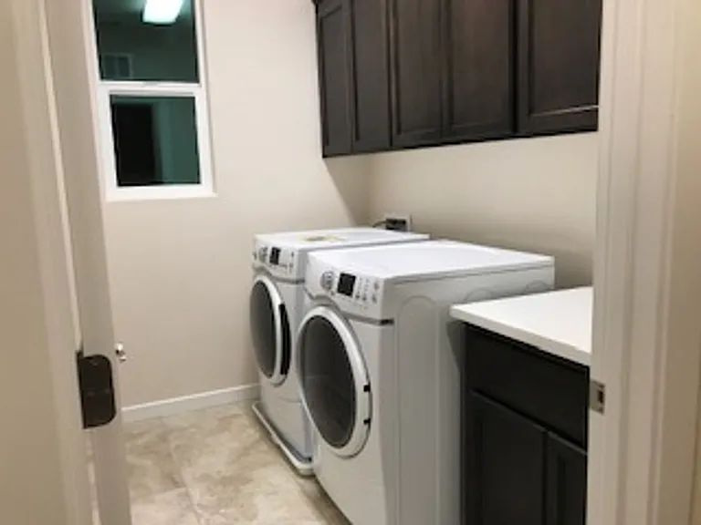 312 Chan Ct — Photo 6