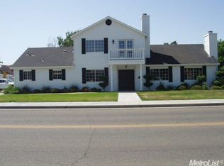680 Meredith Ave, Gustine, CA 95322