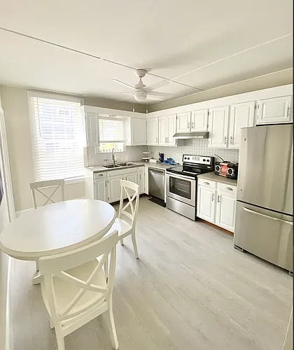 191 Coggeshall Ave #1 Photo 1