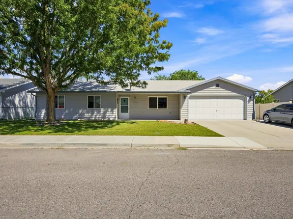 456 Cottonwood Lake Dr, Clifton, CO 81520