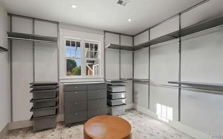 1027 G Ave — Photo 35