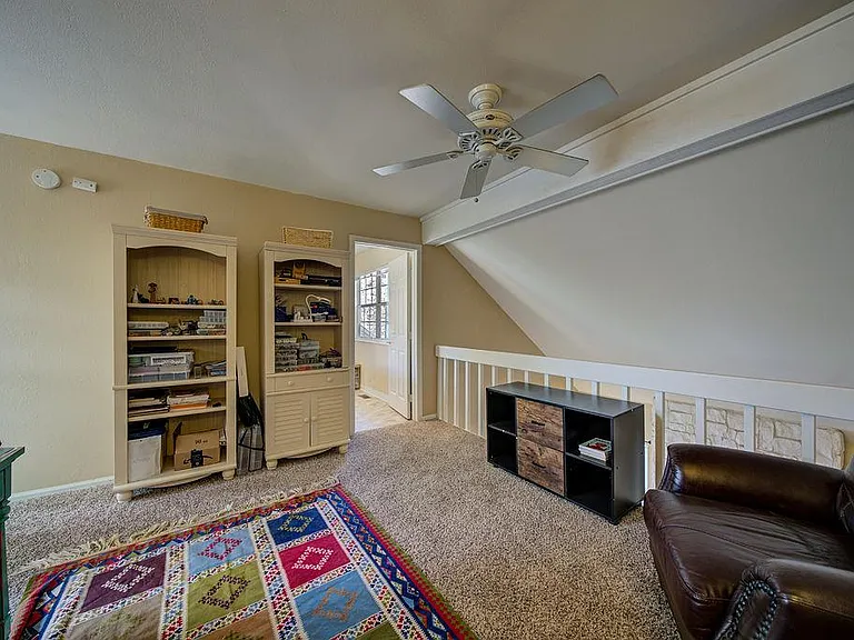 434 Cobblestone Dr — Photo 25