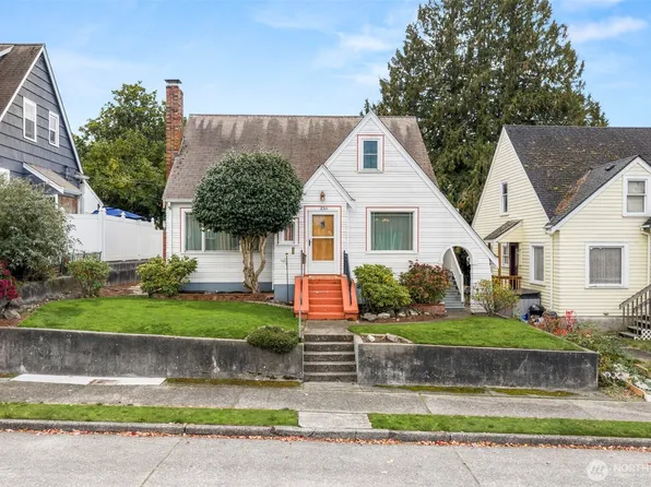 2311 8th Street, Bremerton, WA 98312