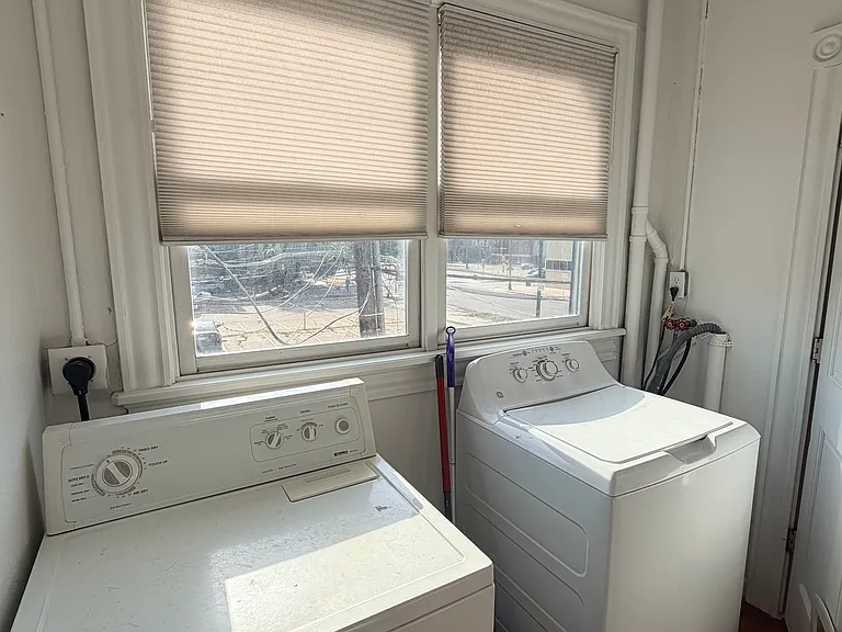 624 E 18th Ave #4 — Photo 13