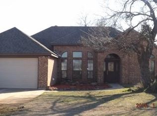 1563 Kinta Trl, Wichita Falls, TX 76310