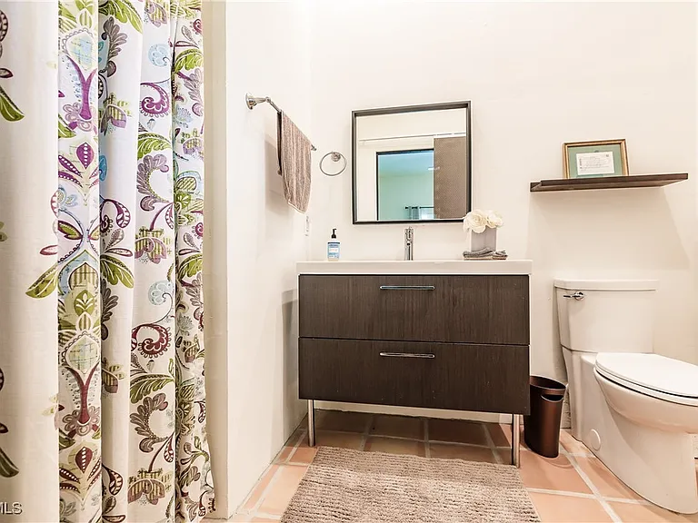 1291 Caloosa Dr — Photo 20