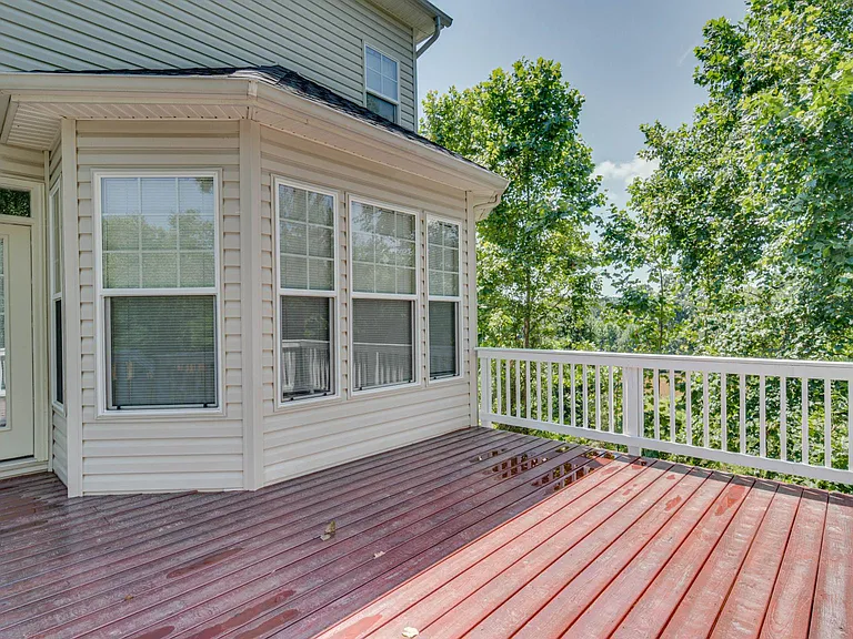 74 Pike Pl — Photo 44
