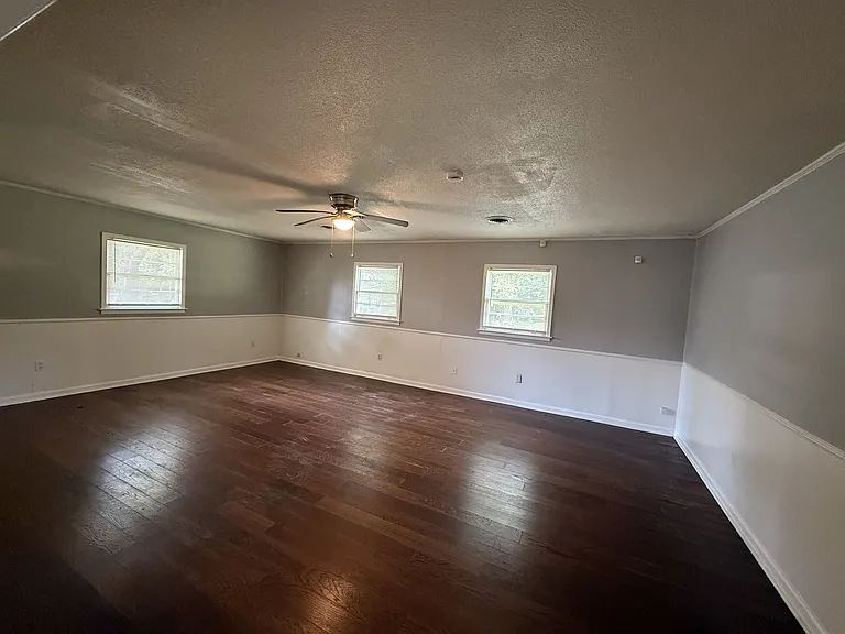 4426 Narrow Lane Rd — Photo 4