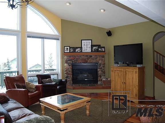 3rd image of 2670 Windward Way