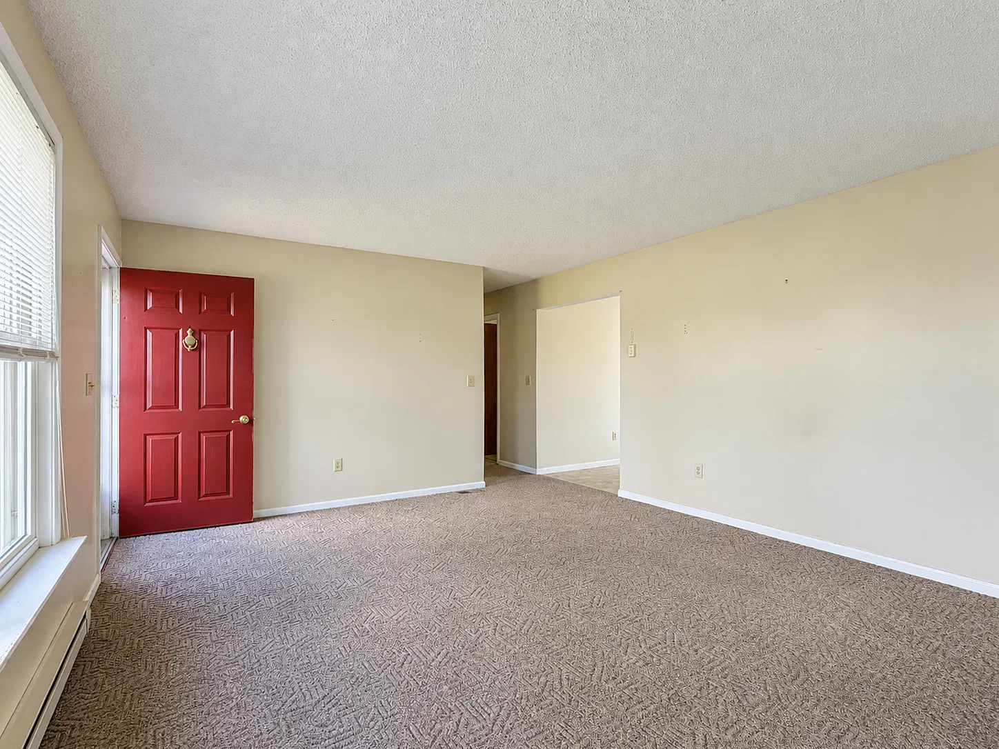 3 bed, 1120 sqft, $1,495 — Photo 4