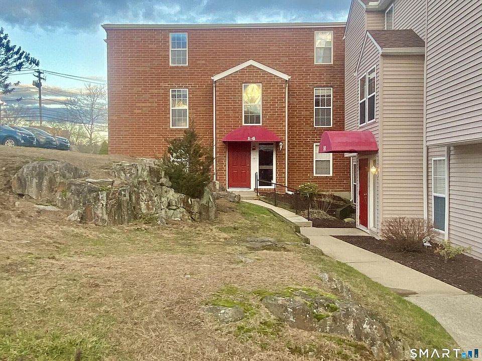 1st image of 4 Heather Ridge
