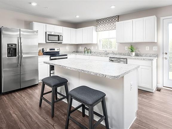 5th image of 109 Cherrywood Ln