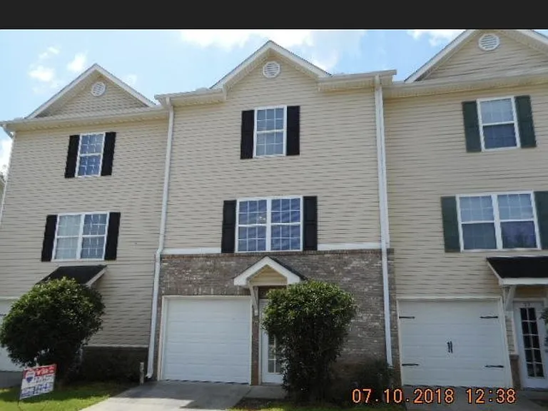53 Middlebrook Dr — Photo 1