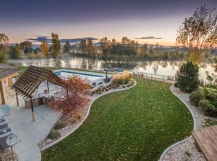 7049 W Avignon Ln, Eagle, ID 83616