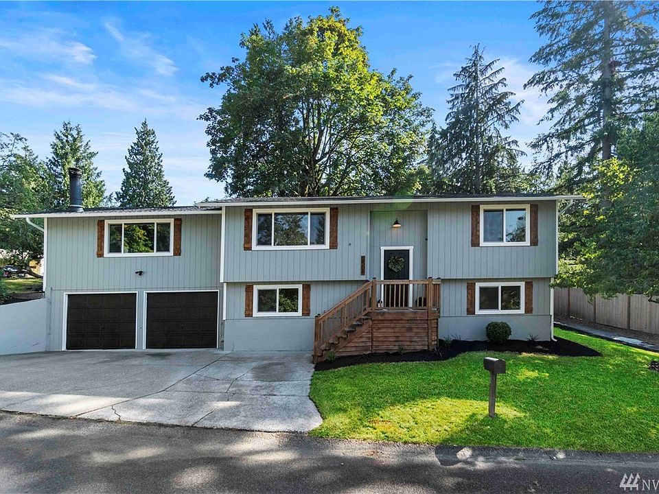 1st image of 2506 Parkwood Blvd