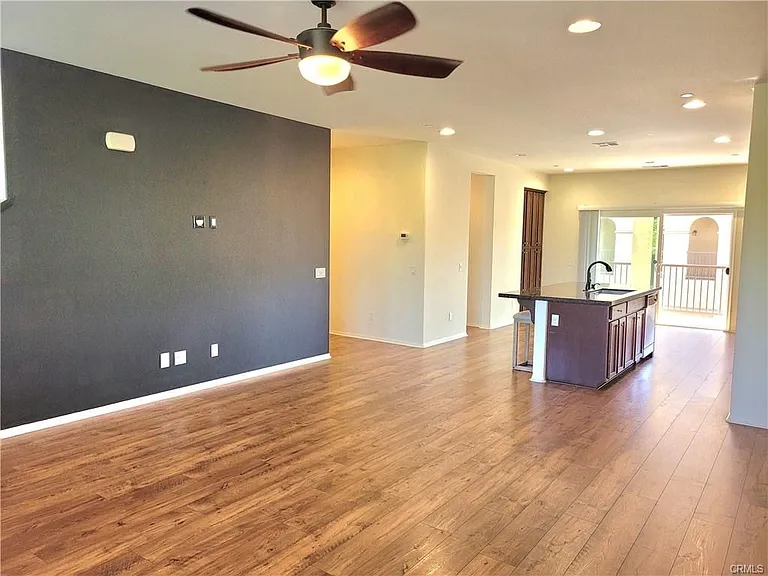 40955 Belleray Ave — Photo 13