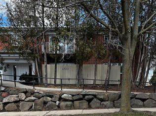 4522 Hammersley Rd APT 8, Madison, WI 53711