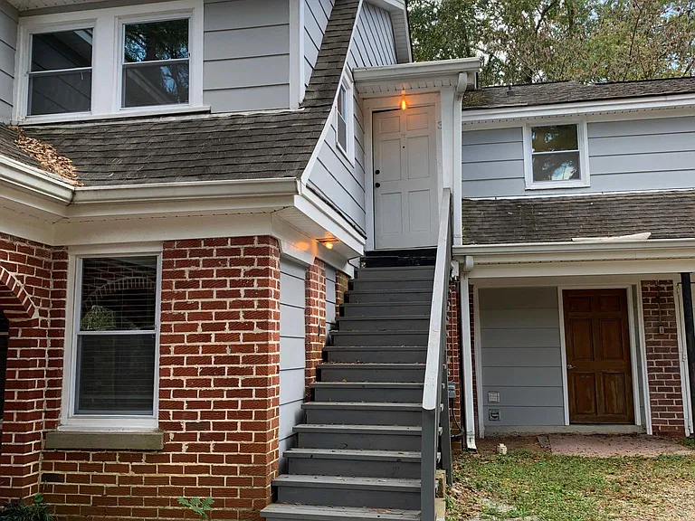 1650 S Milledge Ave #3 — Photo 2