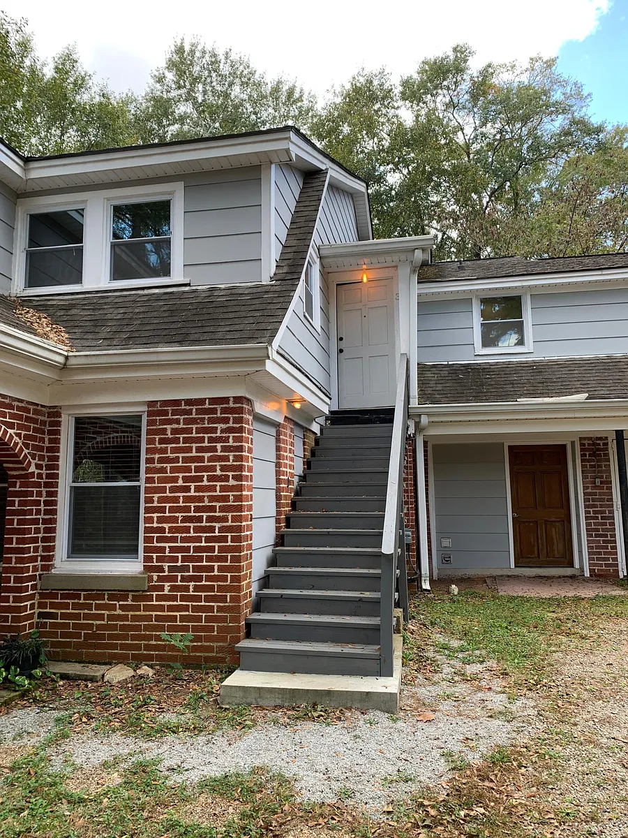 Building Photo - 1650 S Milledge Ave #3