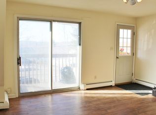 21 Hogan Rd APT 2, Lewiston, ME 04240