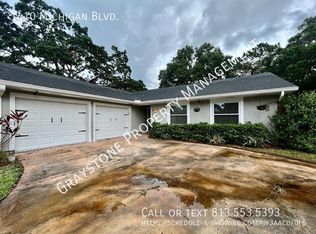1410 Michigan Blvd, Dunedin, FL 34698