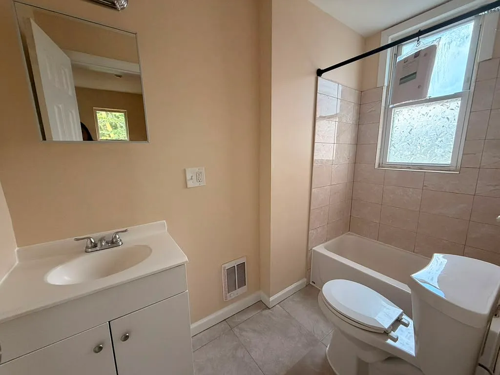 1 bed, $1,450 — Photo 3
