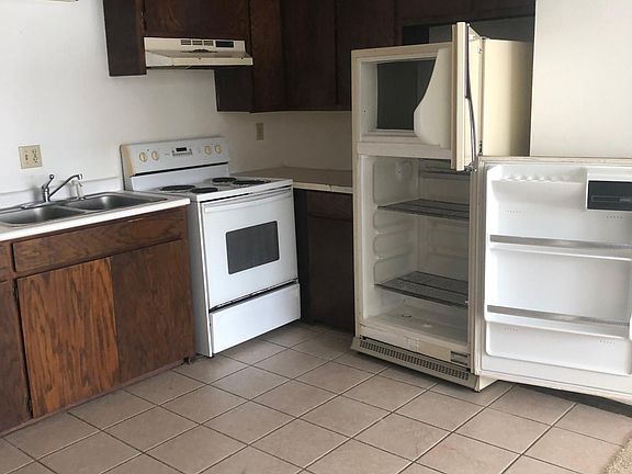 2nd image of 1225 E Union Ave #8