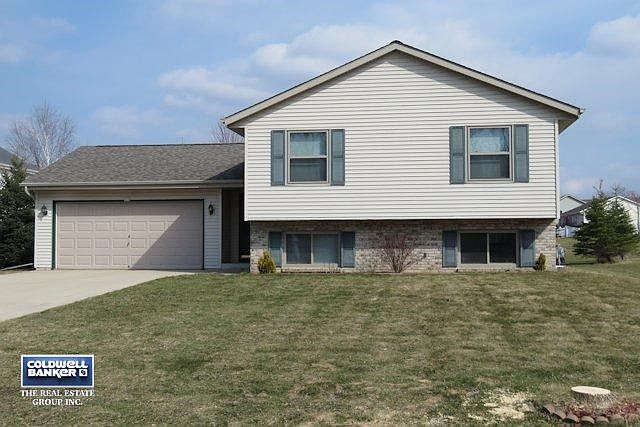 1st image of 664 Simon Dr