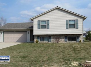664 Simon Dr, Hartford, WI 53027
