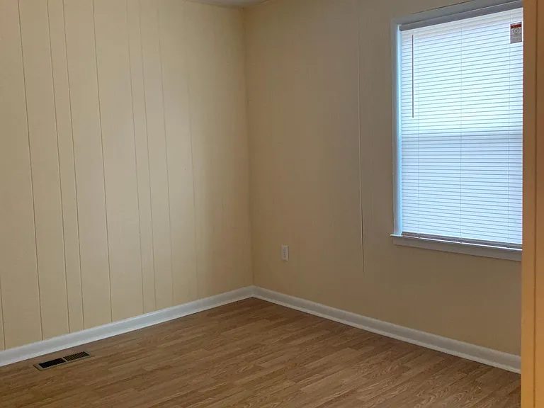1643 Tryon Dr — Photo 11