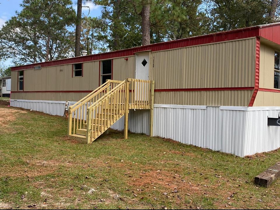 Front entrance ..