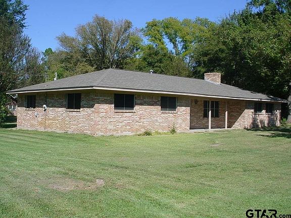 3rd image of 201 E Nix Dr