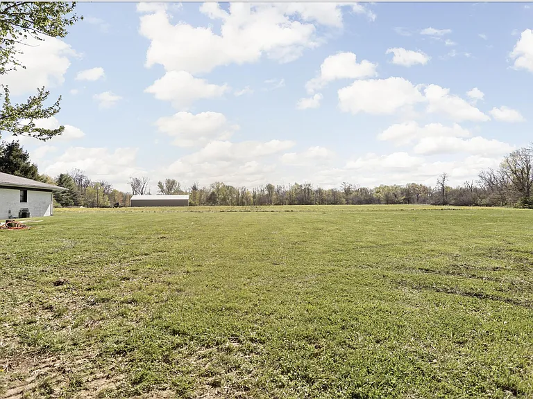 5051 E Moyer Dr — Photo 11