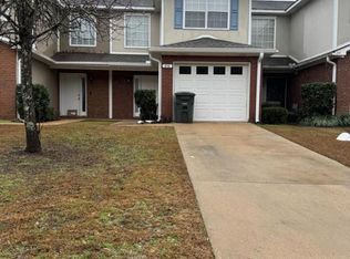 216 Foxchase Ln, Enterprise, AL 36330