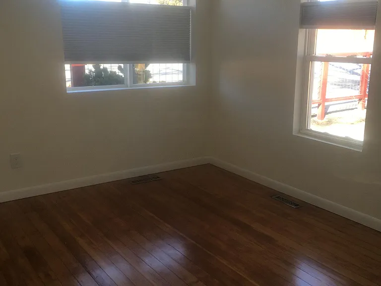 1216 Hover St — Photo 8