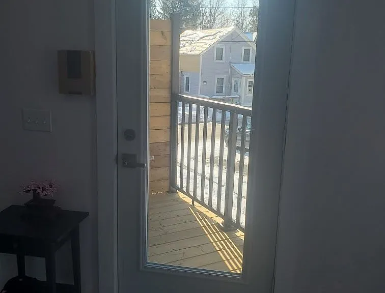117 Drummond St W #4 — Photo 8
