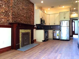 Rented by Avenue Sotheby's International Realty