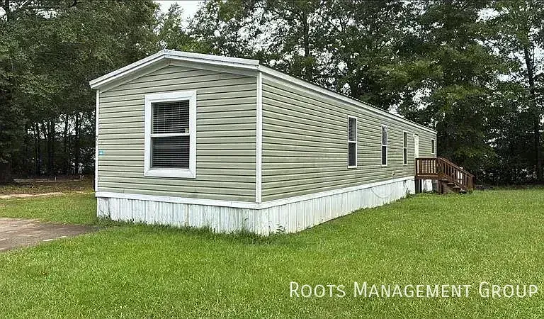 2621 Jeffersonville Rd #23 — Photo 1