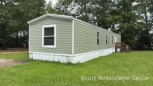 2621 Jeffersonville Rd Photo 1